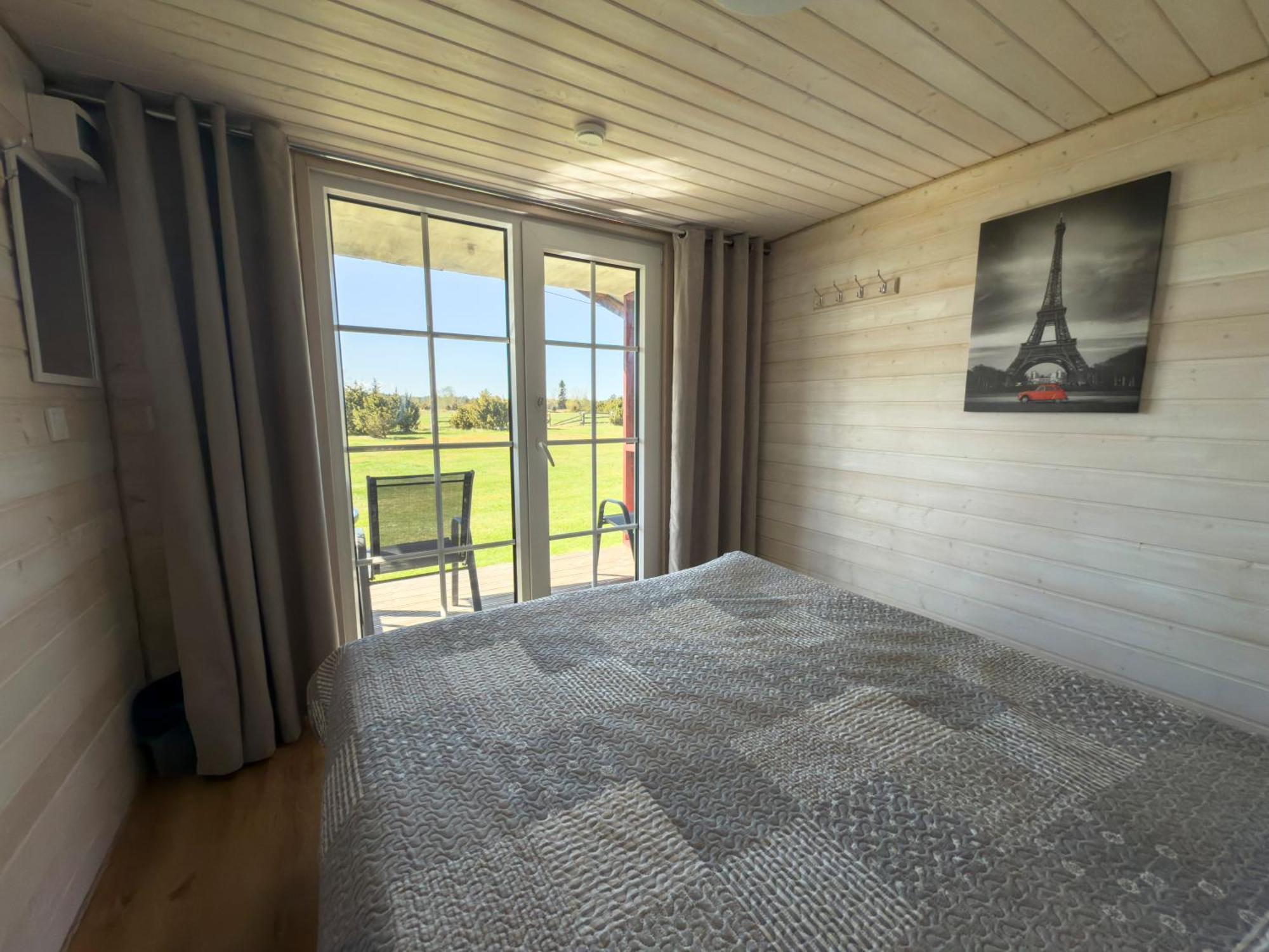 Hotel Ratturi talu Reigi Esterno foto